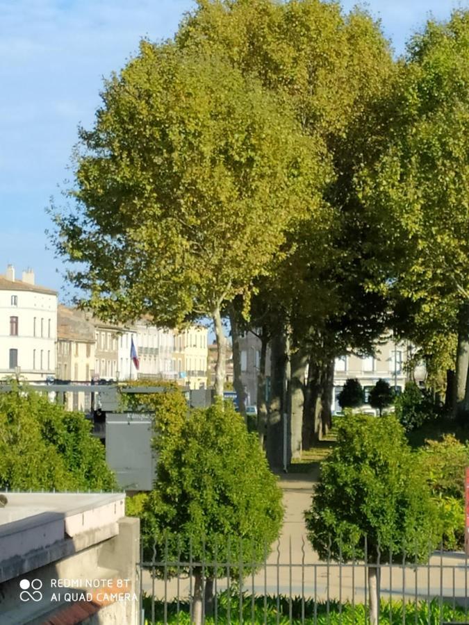 Le Selamat, Logis Xxl Au Calme Avec Terrasse Carcasona Exterior foto